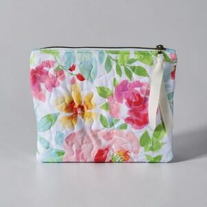 Handmade Floral Quilted Cosmetic Toiletry Travel Bag Zipper Pouch Mom Gift